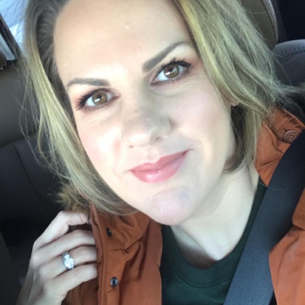 Meet your Posher, Ashley